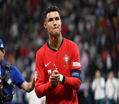 金年会下载-包含领先优势明显引发热议！，C罗在日本队比赛中险胜热度持续攀升的词条